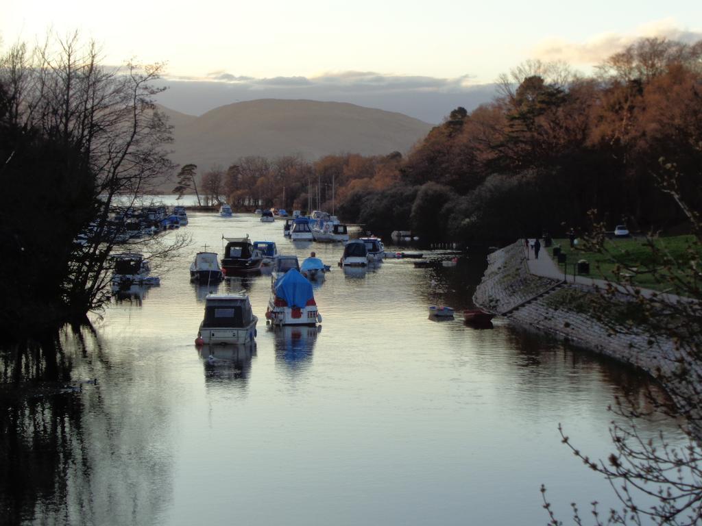 Glenfern Guest House And A Separate Cottage With Its Own Private Hot Tub Balloch Exterior photo